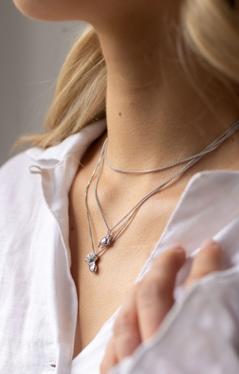 Tui Pendant