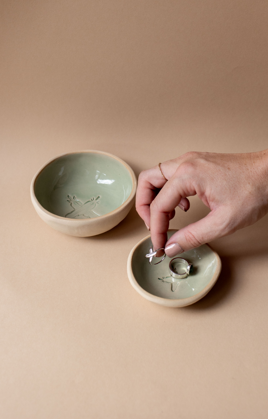 Feather Kiss Ceramic Dish