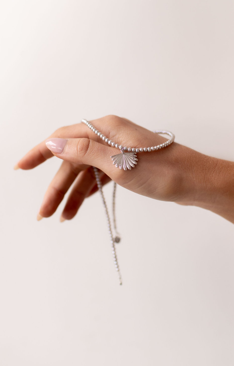 Little Grey Pearl Fan Tail Necklace