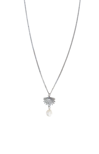 Fan Tail Pearl Pendant
