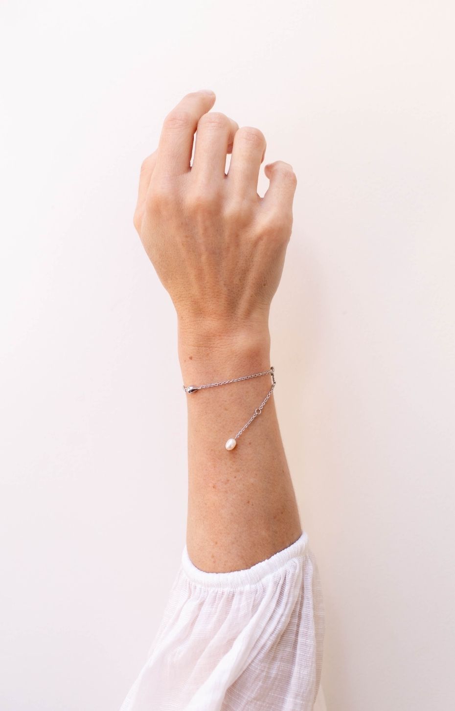 Drop In The Ocean Moon Glow Bracelet