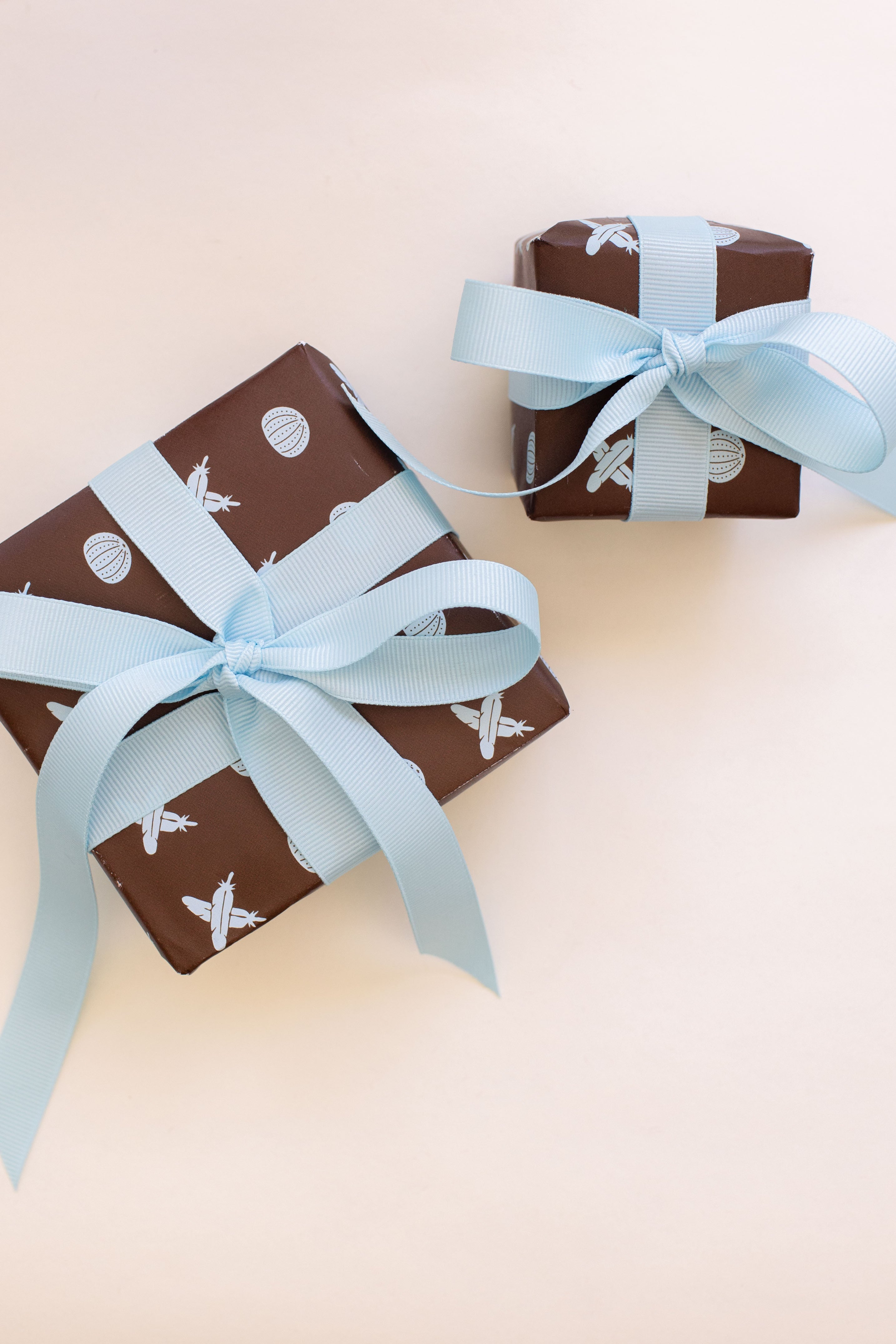 Limited Edition Gift Wrap - Kina and Kisses
